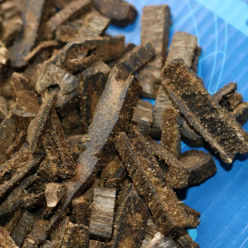 Оптовая продажа, китайские чипсы Kynam, благовония Kyara, натуральный аромат для дома, ароматизатор для комнаты 100 г