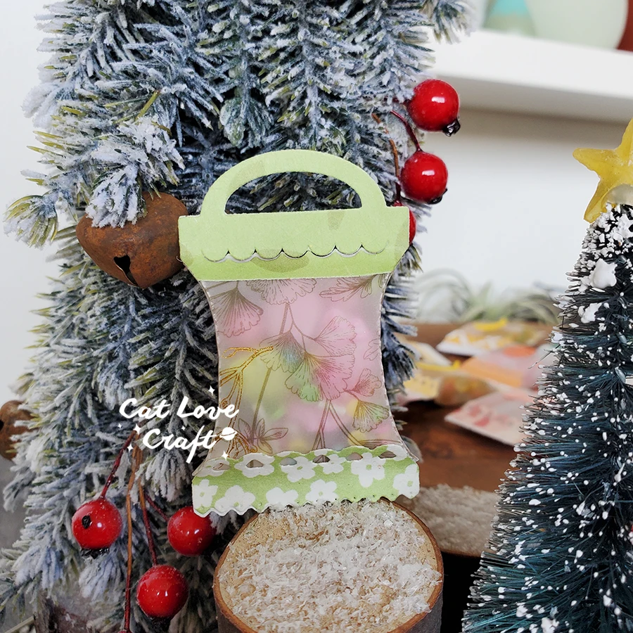 Palla Di Natale Della Carta Del Taglio Del Laser Decorazioni Di Natale Della Carta Del Taglio Laser Decorazioni Per La Scultura Legno Image121156987