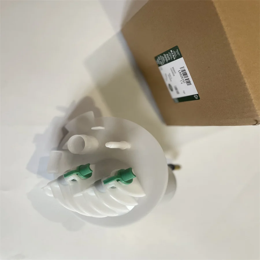 L538 Petrol Engine Fuel Sensor Cover 2.0L LR026197 LR036127 LR026195 FOR Land Rover Godwalker 2 L359 Fuel Filter
