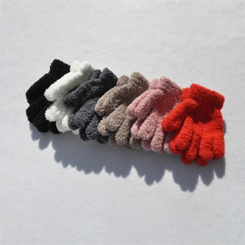 1-4Y Kids Gloves Winter Baby Plush Coral Gloves Toddler Full Fingers Cute Mittens Warm Windproof Glove For Boys Girls