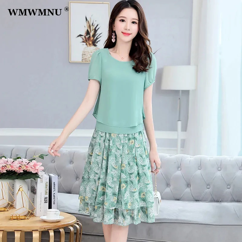 

Plus Size 5Xl 4Xl Summer Chiffon Print Skirt Suit Women Fashion Beach 2 Piece Set Casual Short Sleeve Top + Pleated Skirt Outfit
