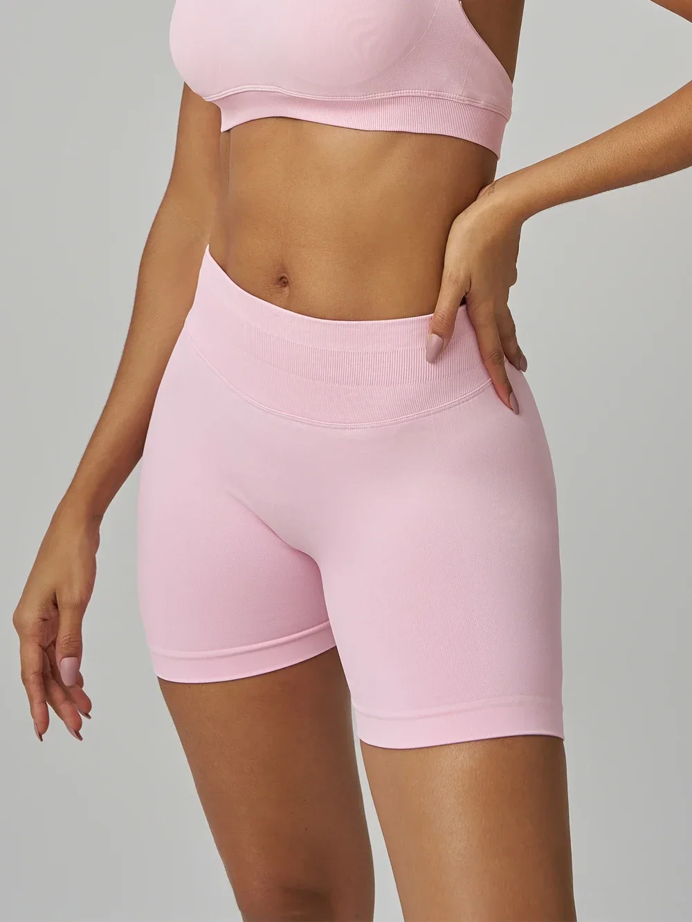 Sports Shorts Running Shorts Yoga Shorts Workout Shorts Seamless Shorts SUSISTAR Women Workout Impact Shorts 3.6"/4.5"/6" Scrunch Butt Lifting Gym Seamless Booty Biker