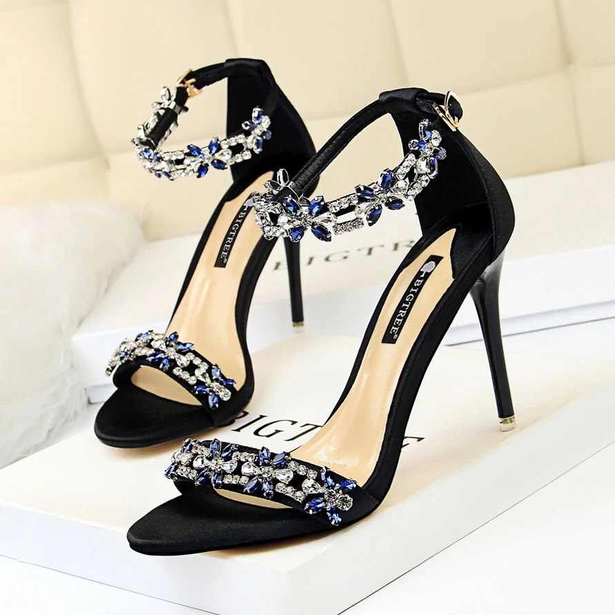 

New Summer Women's Sandals Bling Rhinestone Flower Fine Heel Sandals Sexy High Heels Pump Party Prom Dance Luxury Designer Shoes