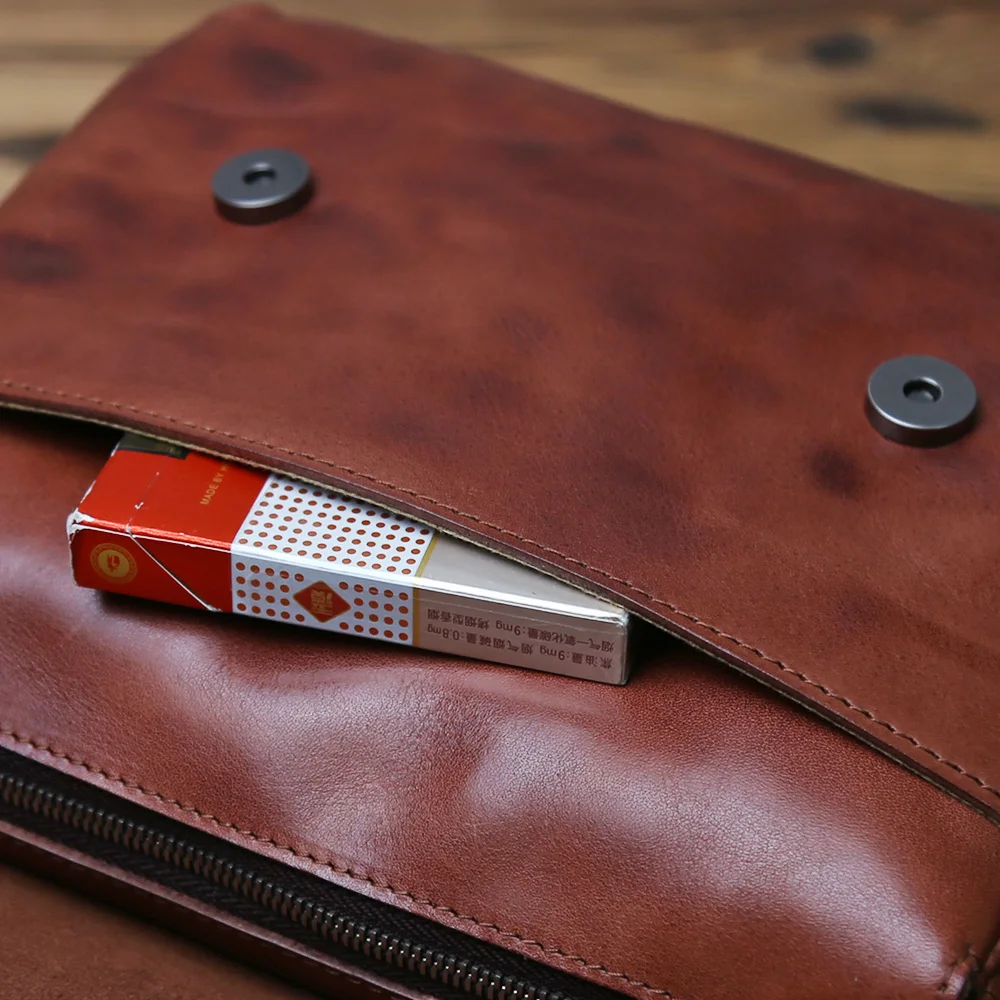 NZPJ Men's Vintage Genuine Leather Shoulder Bag Top Layer Cowhide Crossbody Casual Bag Suitable For 10-Inch IPad