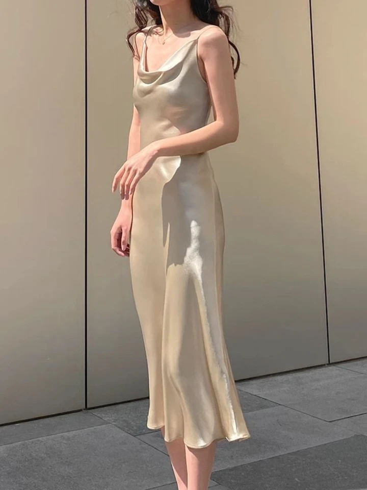 Elegant Summer Satin Backless Maxi Dress