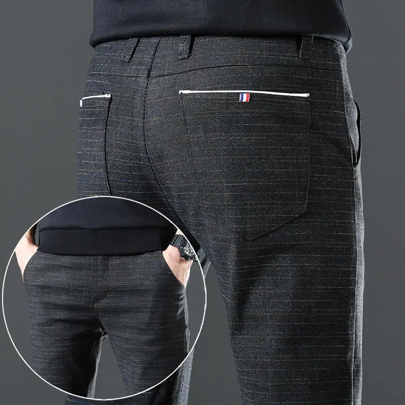 Рисунок 3 - Брюки мужские с открытой промежностью