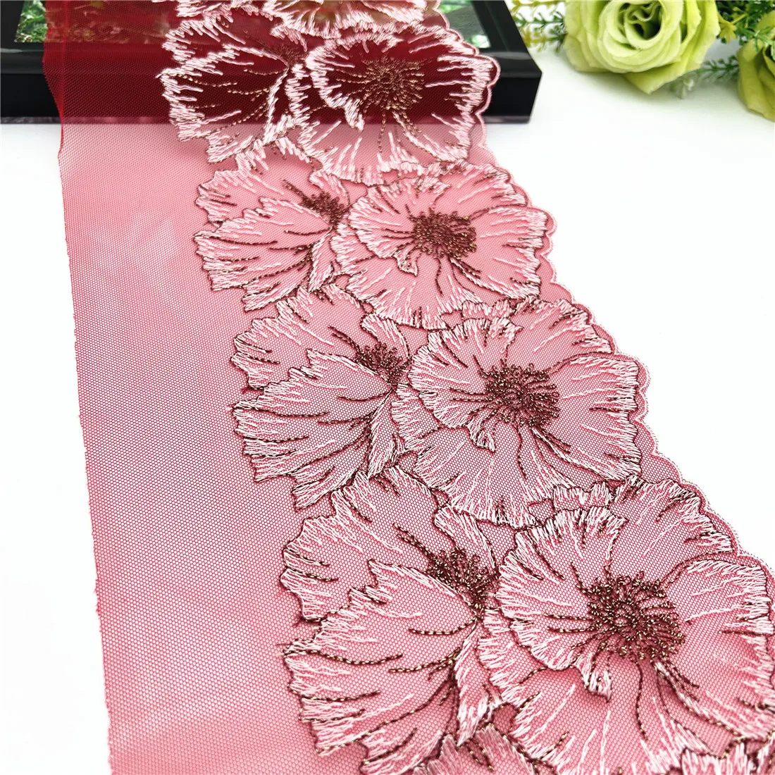 3y/lot 18.50cm Red With Gold Shimmer Embroidery Lace Trim Clothing Accessories Dress Sewing Applique Costume Lace Fabric Wedding 2