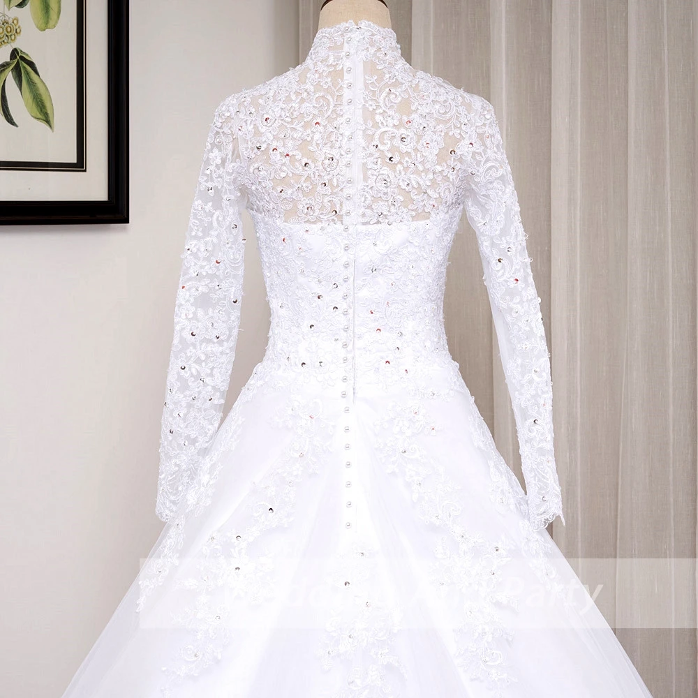 Elegant princess Wedding Dress ball gown plus size O neck long sleeve lace beading Muslim bridal wedding gown vestido De Noiva winter wedding dresses