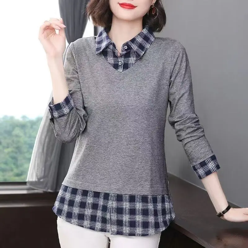 

Temperament Versatile Commuter Women's Clothing Autumn and Winter New Splice Buttons POLO Collar Long Sleeve Lattice Pullover