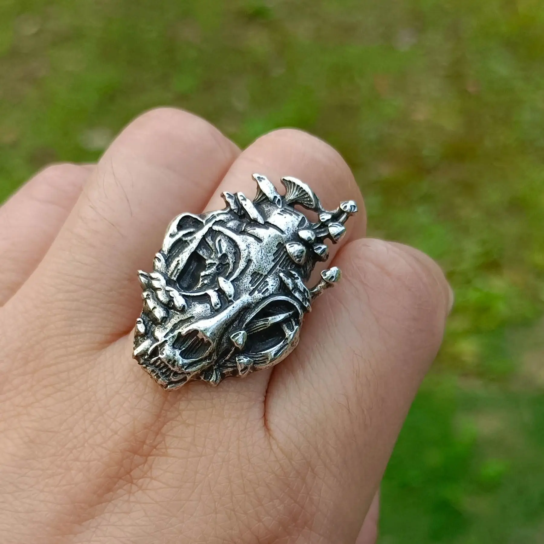 witch Handmade Dainty Vintage nature magic moon skull mushroom ring 6