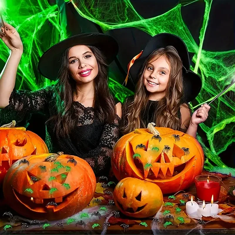 Glowing Spider Web Decoration with Luminous Cobweb and Plastic Spiders