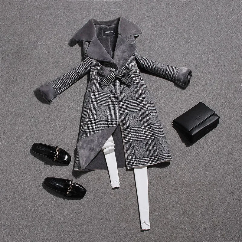 

2023 Woolen Outerwear Winter Plus Velvet Lapel Women Woolen Coat Medium long Plaid Casual Slim Belt Women's Woolen Coat