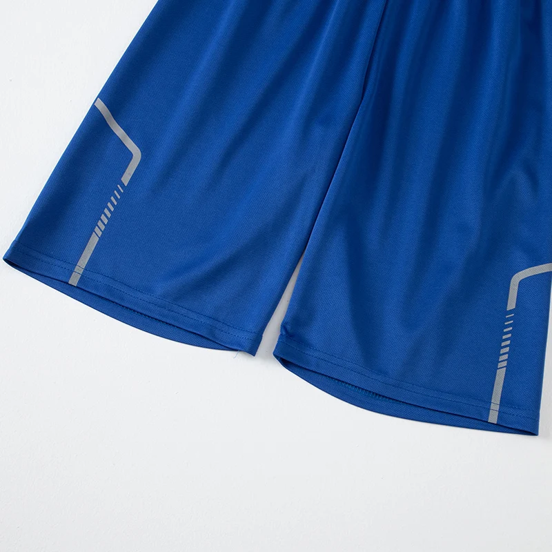 طقم من 2/5 قطع من شورتات صيفية سريعة الجفاف للمراه...