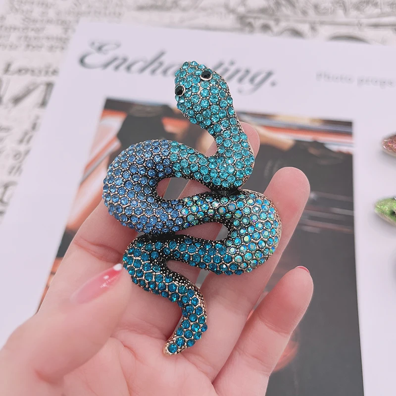 EASYA необычная Новинка, брошь из сплава в форме змеи, женское украшение для Хэллоуина, банкета, выпускного вечера