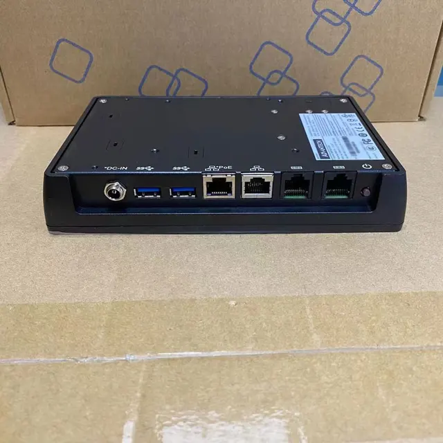 Универсальный 7-дюймовый ПК с процессором Celeron N3350/Pentium N4200 (UTC-307G) UTC-307GP-B2B2E 5
