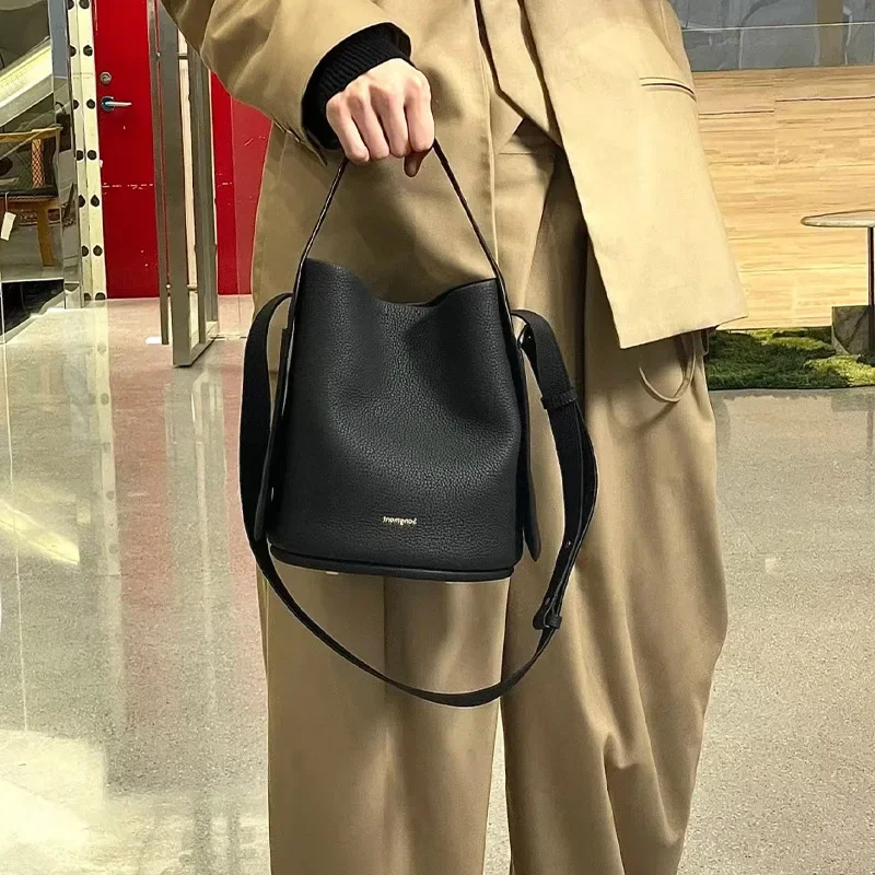 Songmont Ear Series Bucket Bag Single Shoulder Handheld Crossbody Large Capacity Design Sense European and American Retro Style