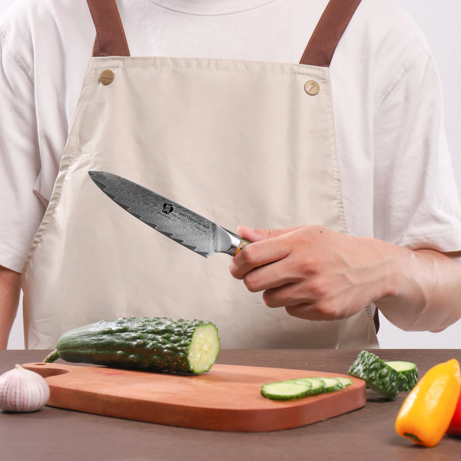 WILDMOK Utility Knife, 5 Inch Damascus VG10 Steel Kitchen Utility Knife, Sharp Kitchen Cooking Ergonomic Resin Handle