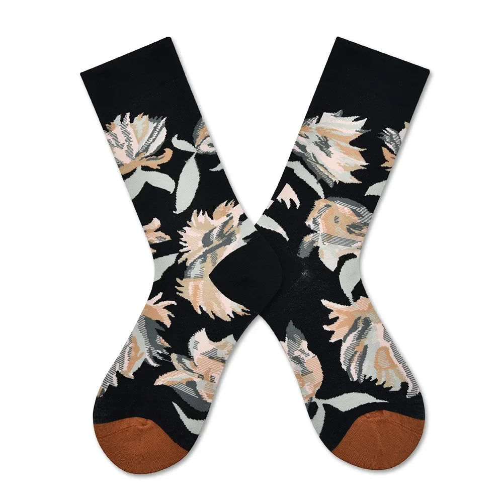 Trendy Personalized Hip Hop Abstract Embroidery Mid-Tube Socks