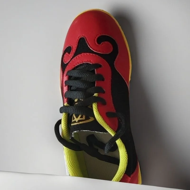 Professional Martial Arts Shoes Men Women Black White Red Tai Chi Shoes Unisex Designer Kungfu Shoe Comfortable Kung Fu