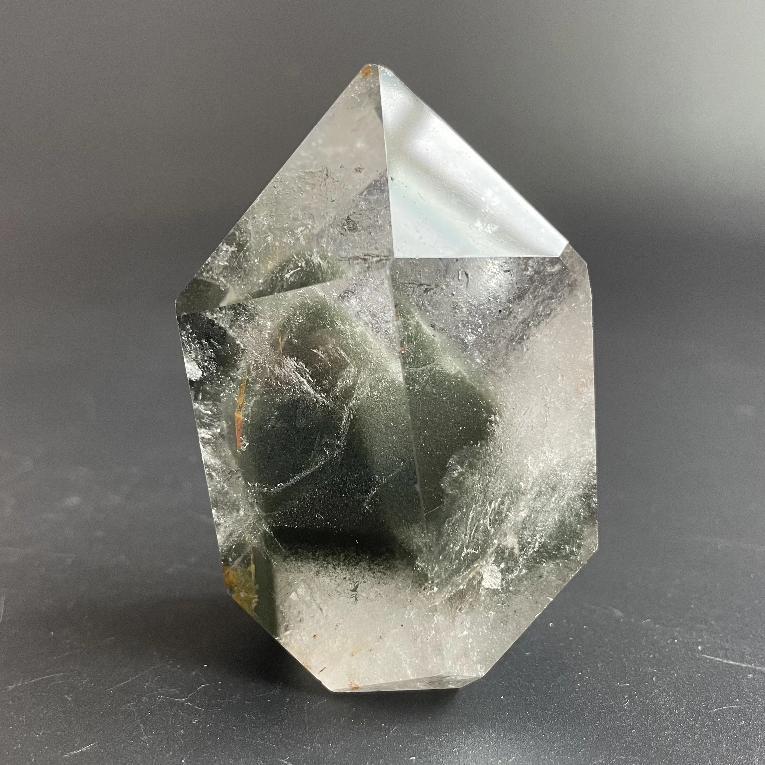 

253g Natural Green Phantom Free Form Crystal Rock Decoration Rough Polished Quartz Stone Healing Z902