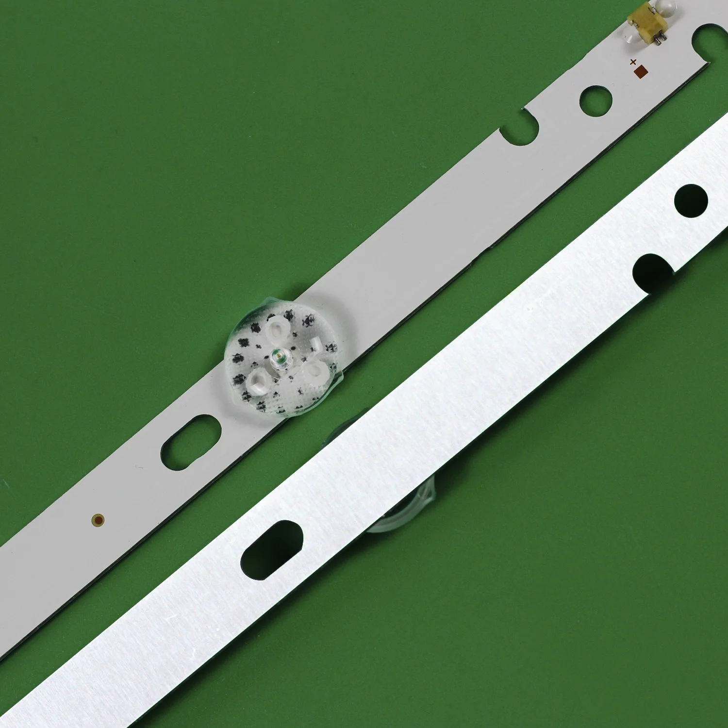 10pcs LED Backlight strip For 32