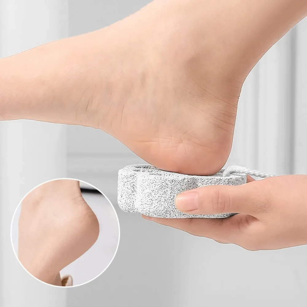 2Pcs Cat Claw Foot Scrub Stone Exfoliating Dead Skin Callus Exfoliating Tool Safe and Delicate Portable Foot Care Volcanic Stone