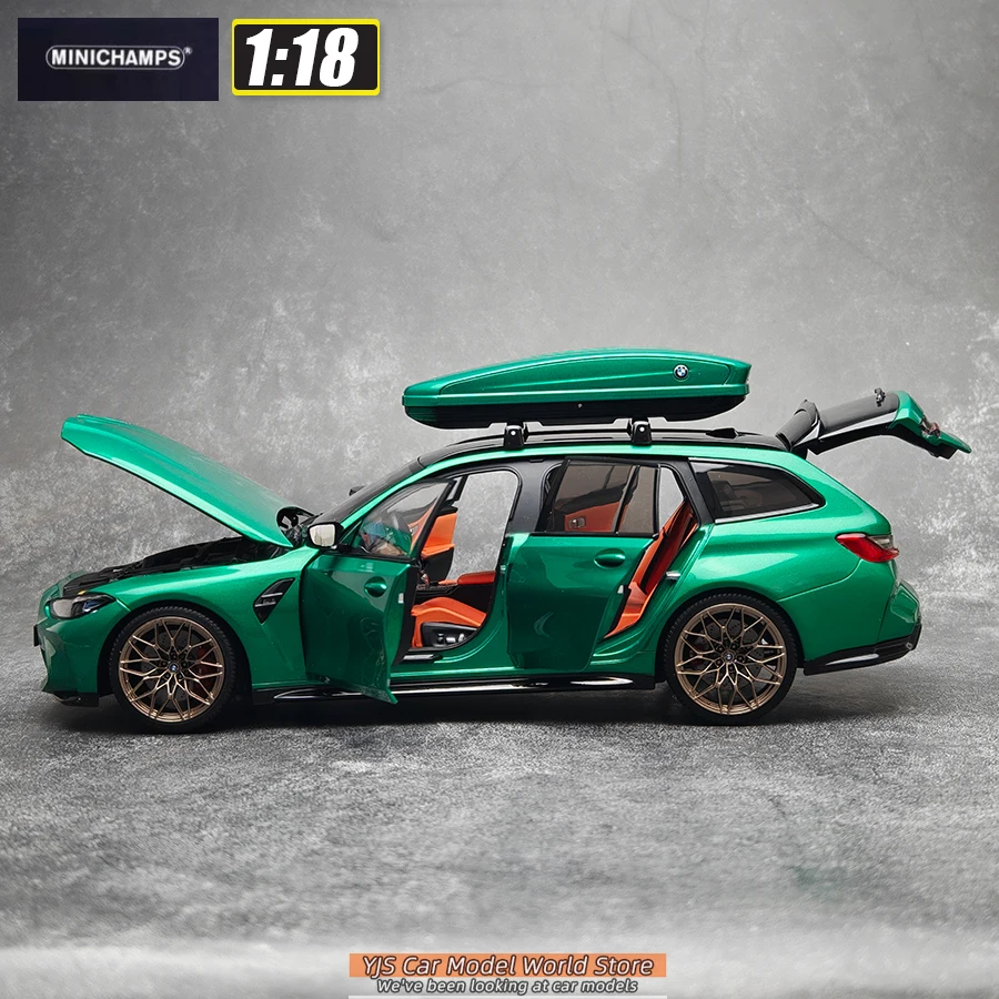 MINICHAMPS 1:18 scale new M3 TOURING 2024 car model static display