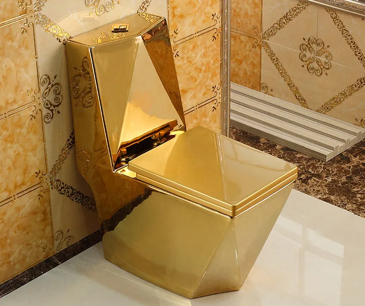 Hot Selling Luxury Design Toilet Ceramic Plating Gold Color Bathroom Toilet Bowl Set