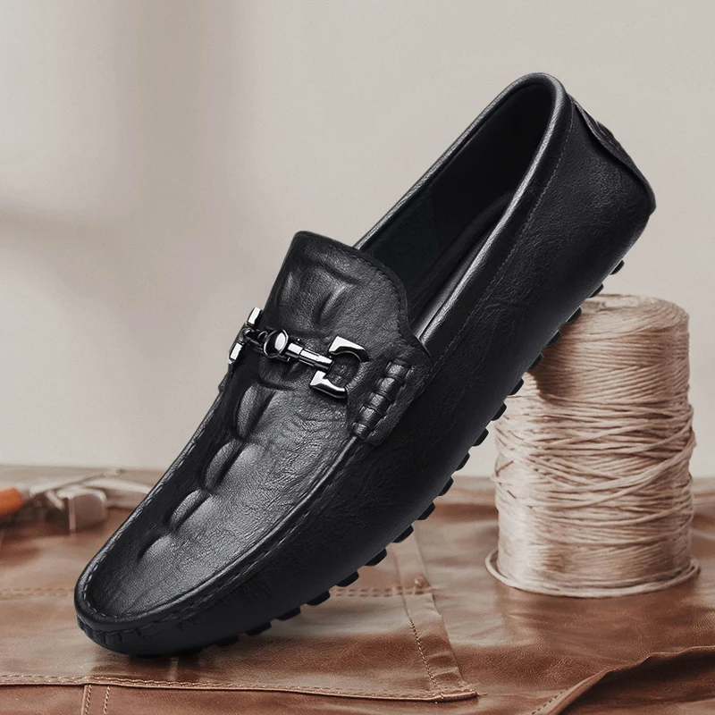 Scarpe Da Uomo Whiteloafer Slip On Calzature Maschili Adulto Driving Mocassino Soft Comodo Casual Driving Shoes Uomo Sneakers Flats