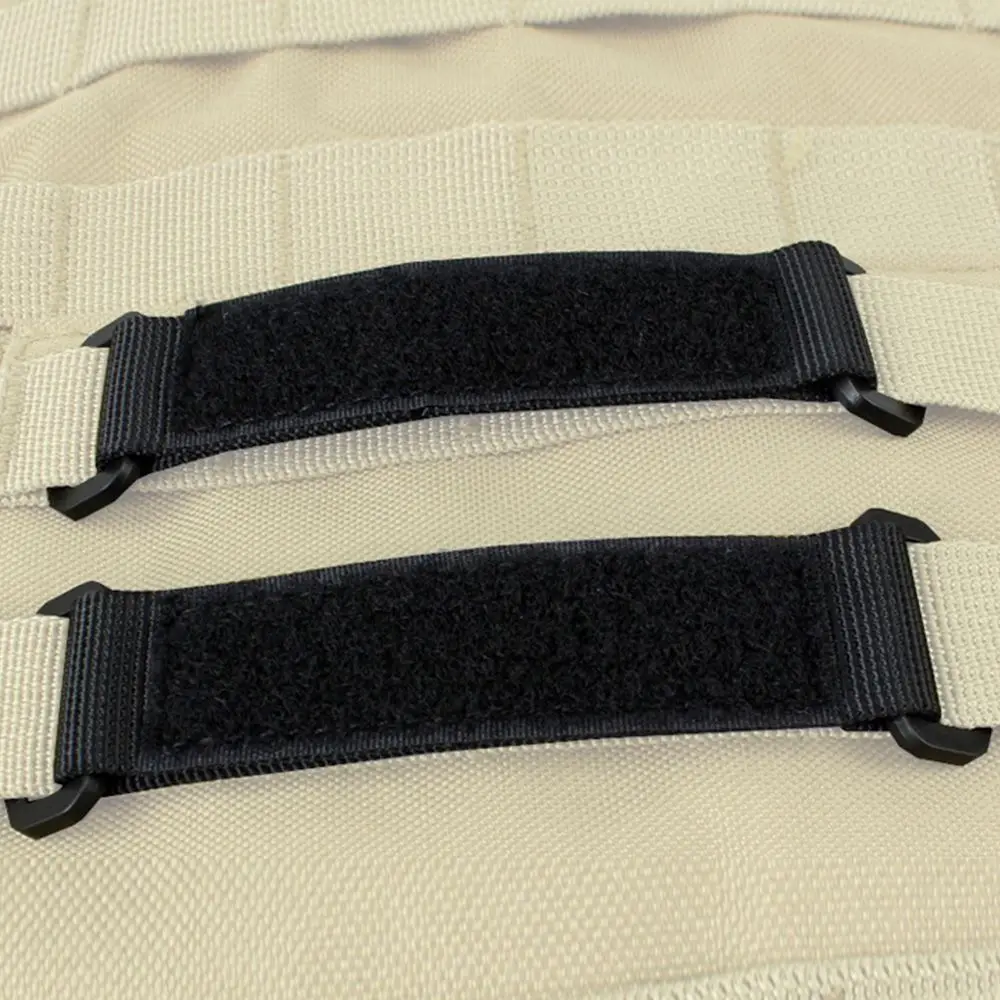 

2pcs Convenient Camping Outdoor Badges Pad Seal Patches Adhesive Tape MOLLE System