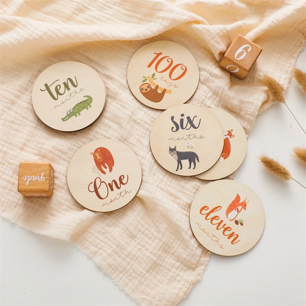 Baby Milestone Number Monthly Memorial Cards Newborn Baby Paper Wooden Engraved Age Photography Accessories Birthing Gifts 1