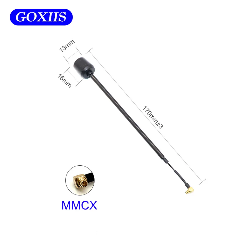 Comparaison de taille : l'antenne Micro Lollipop 5.8G 5dBi pour drone RC, petite mais performante.