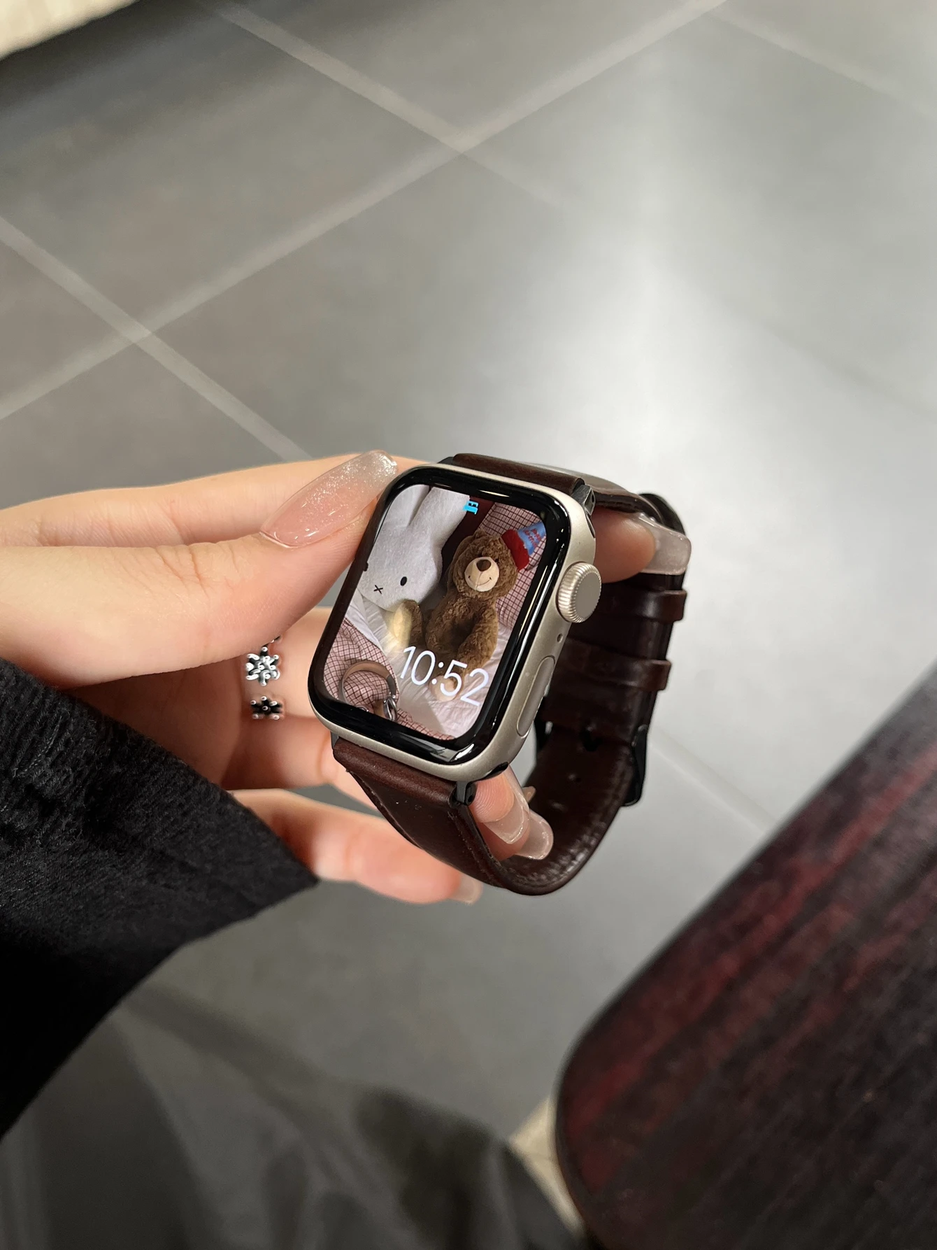 Elegant Brown Leather Loop Band for Women - Stylish Watch Accessory