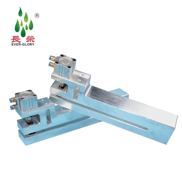 

Inverted T-shaped Hole Punch for Plastic Bag