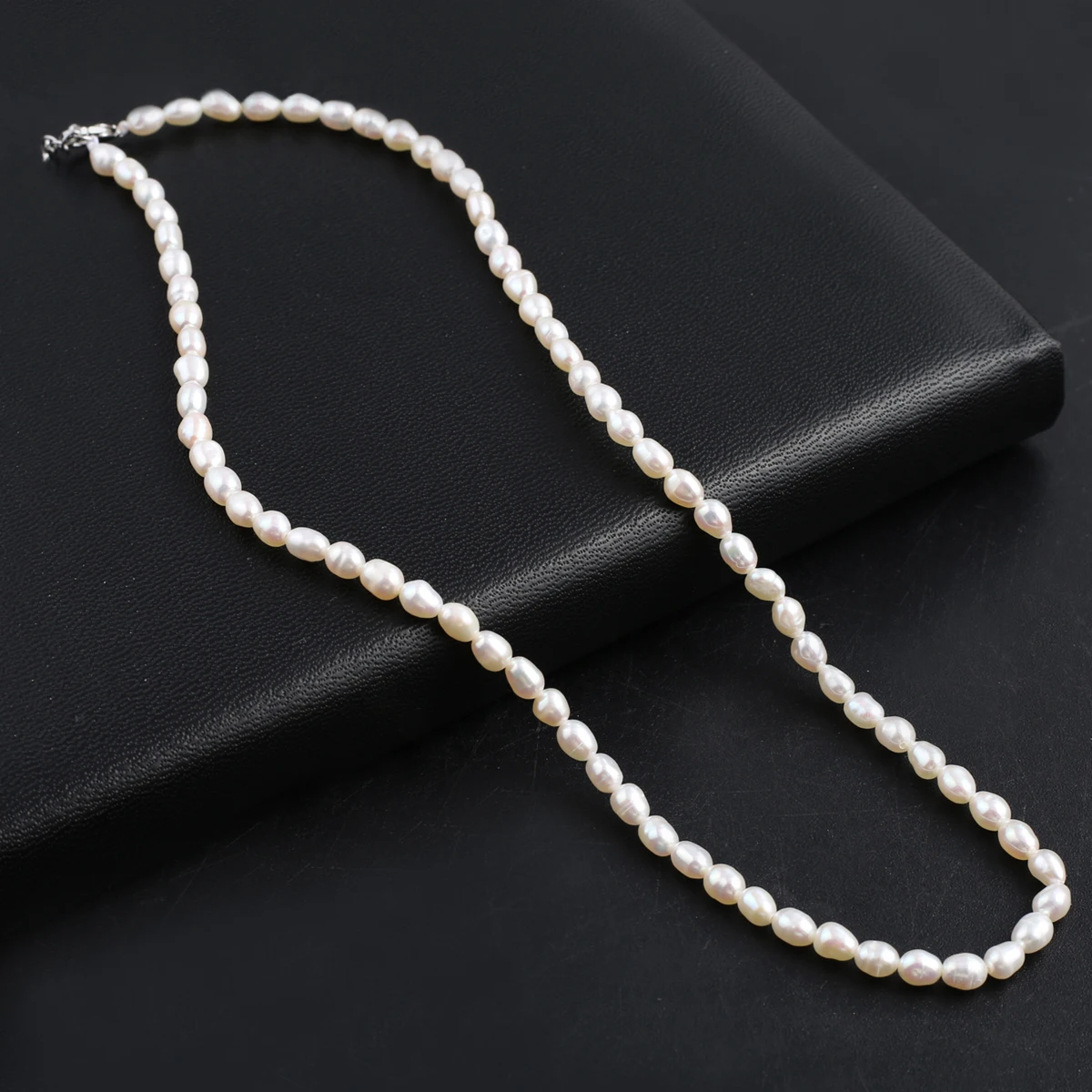 Vintage Style Simple Natural Freshwater Pearl Chain Choker Necklace For Women Wedding Love Necklace Fashion Jewelry Gift