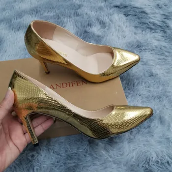 Women Shoes Fashion 8cm Sexy Crocodile Pattern Pointed Toe High Heels Pumps Office Med Heels Gold Silver Wedding Shoes Plus Size 1