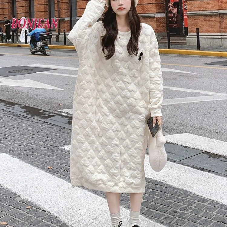 

Rhomb Cotton Thickened Guards Dress Autumn and Winter New Mid Length Split White Dress Women Round Neck Maxi Dresses for Women