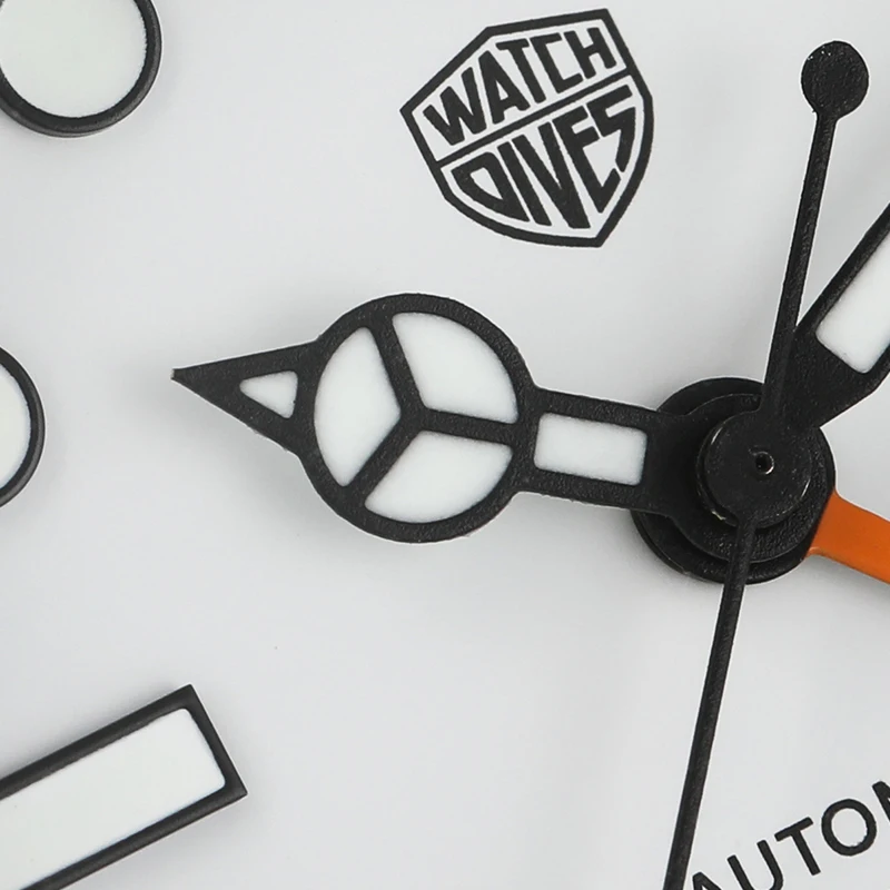 Watchdives GMT Watch of Men Retro NH34 Automatic Movement Mechanical Wristwatch Sapphire Crystal with Clear AR Coating Watches