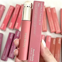 Rare Beauty Liquid Blush, fini soyeux et lisse, naturel, longue tenue, effet repulpant, Happy Hope Delight, rouge à lèvres teinté, gloss, maquillage 5
