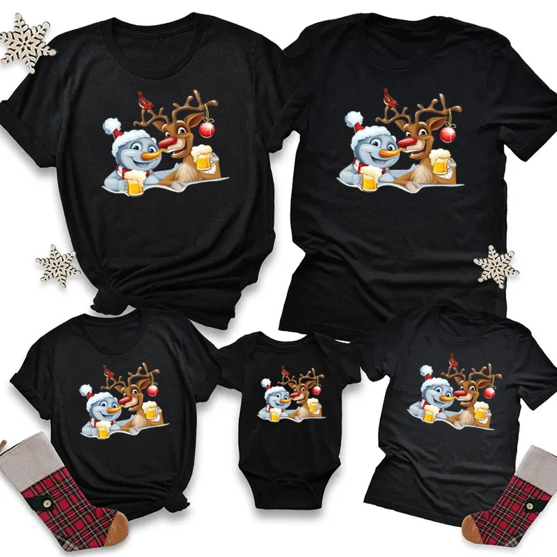Conjunto de ropa familiar 2022, ropa navideña a juego, camisetas de manga corta para madre e hija, camisetas negras de Papá Noel para madre e hija