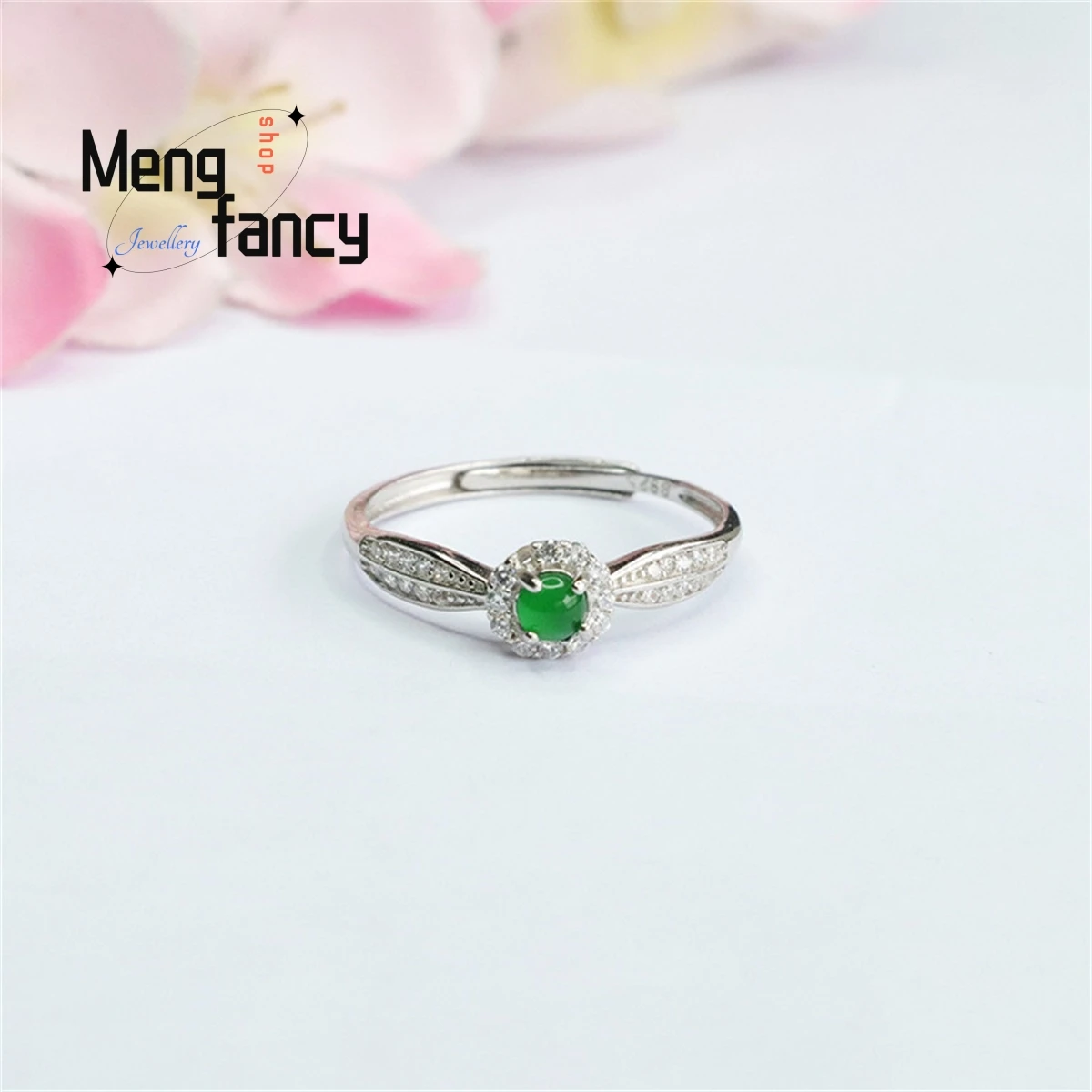 

Natural S925 Silver Inlaid Jade Ice Spicy Yang Green Ring Simple Elegant Personalized Fashion Versatile Exquisite Luxury Jewelry