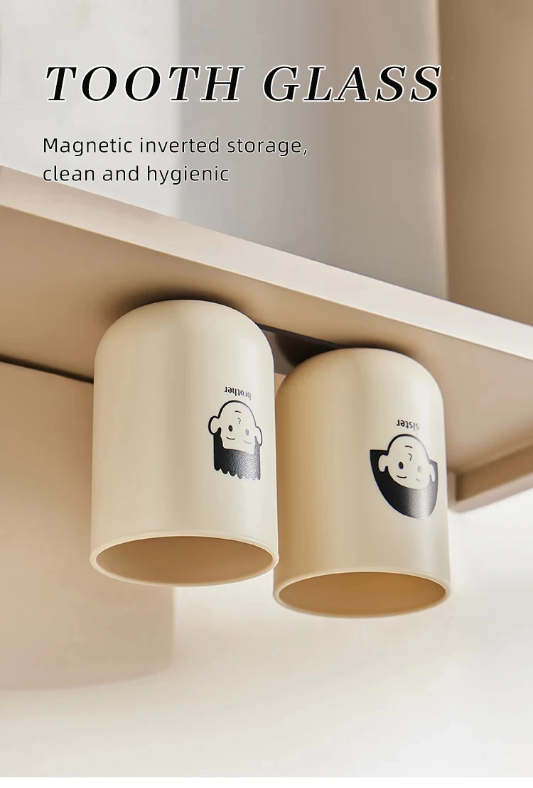 Portaspazzolini magnetico da parete con bicchiere per risciacquo_voghion.com