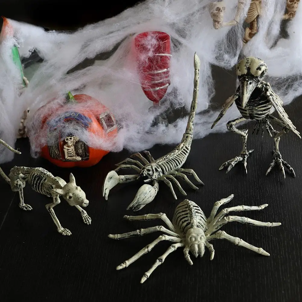 

Halloween Bat Spider Skeleton Plastic Scary Bones Movable Animal Model Halloween Party Decoration For Home Haunted House Pr D5Q0