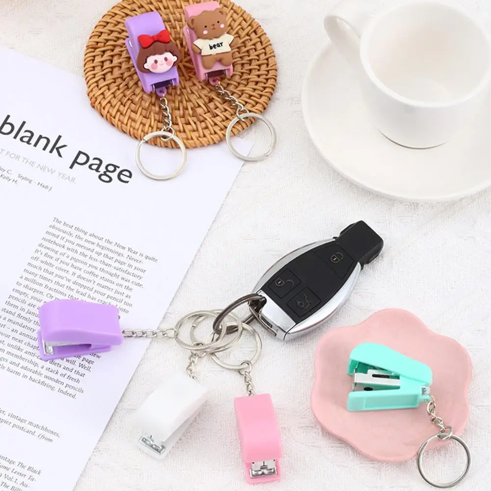 Student Stapler Macaron Color High Efficiency Quick Binding Key Chain Design Cute Cartoon Mini Stapler Machine for School