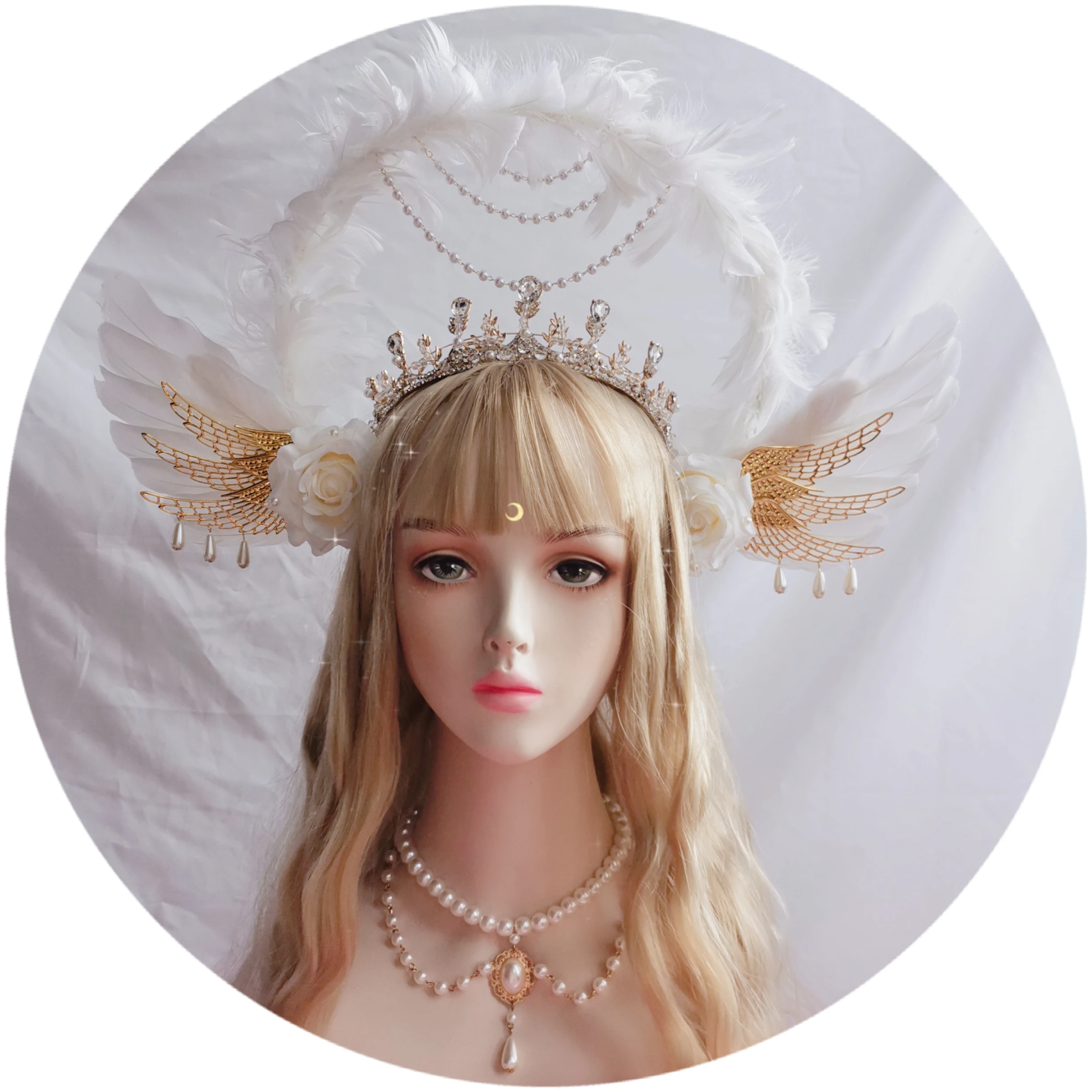 

Headdress Metal Pearl Decoration Irregular Shape Exquisite High-End Angel Feather Wings Gorgeous Flower Wedding Photo Props 1Pc