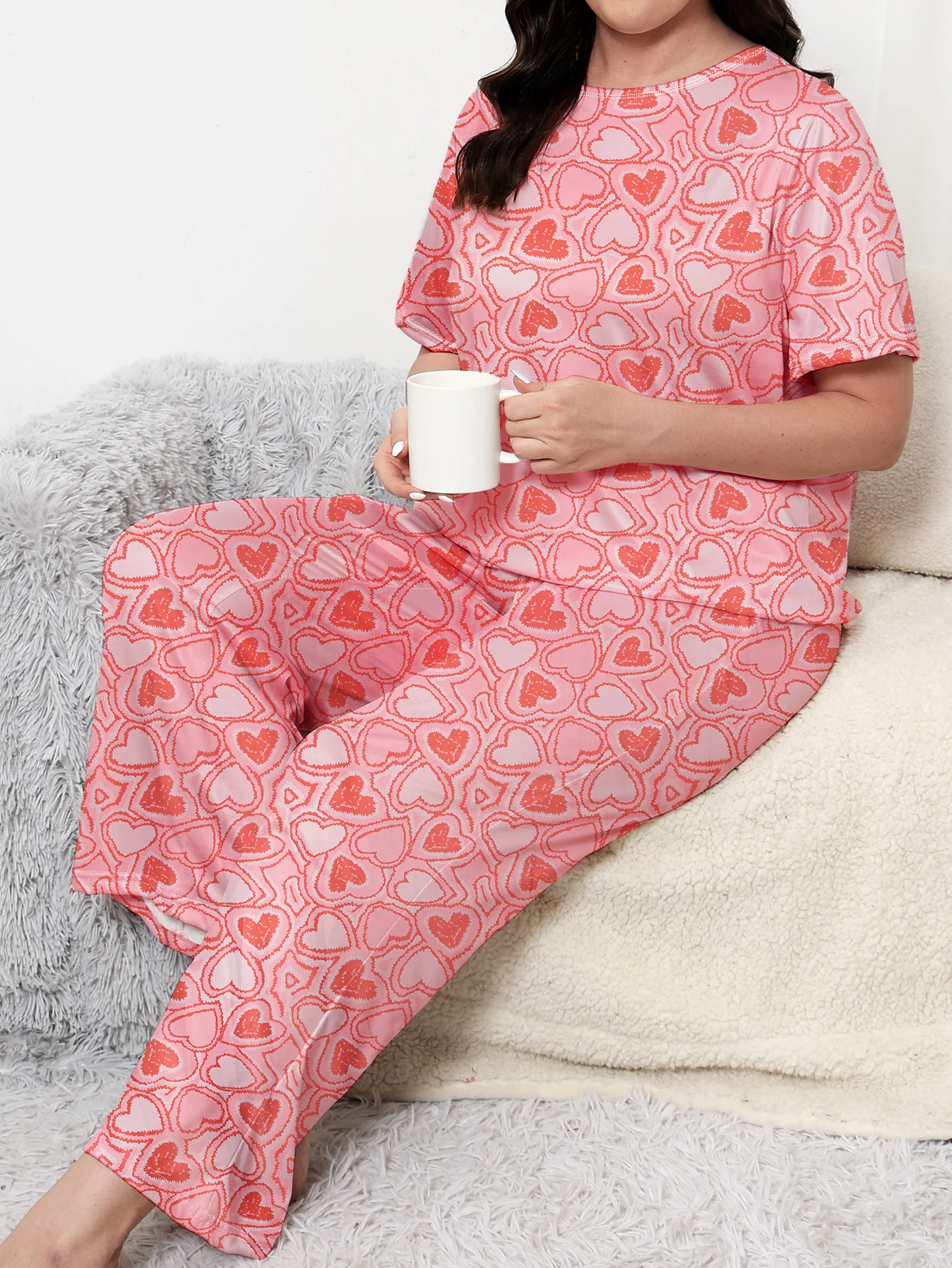 Milk silk material pajamas, home clothes, plus size short sleeved pants set, can be worn externally in sizes 1XL-5XL