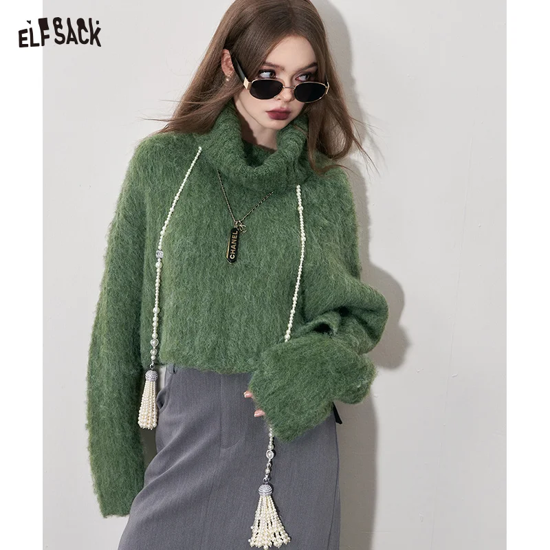 

ELFSACK Green Turtleneck Designer Sweater Women 2023 Winter Imitation Camel hair Christmas Knitwears