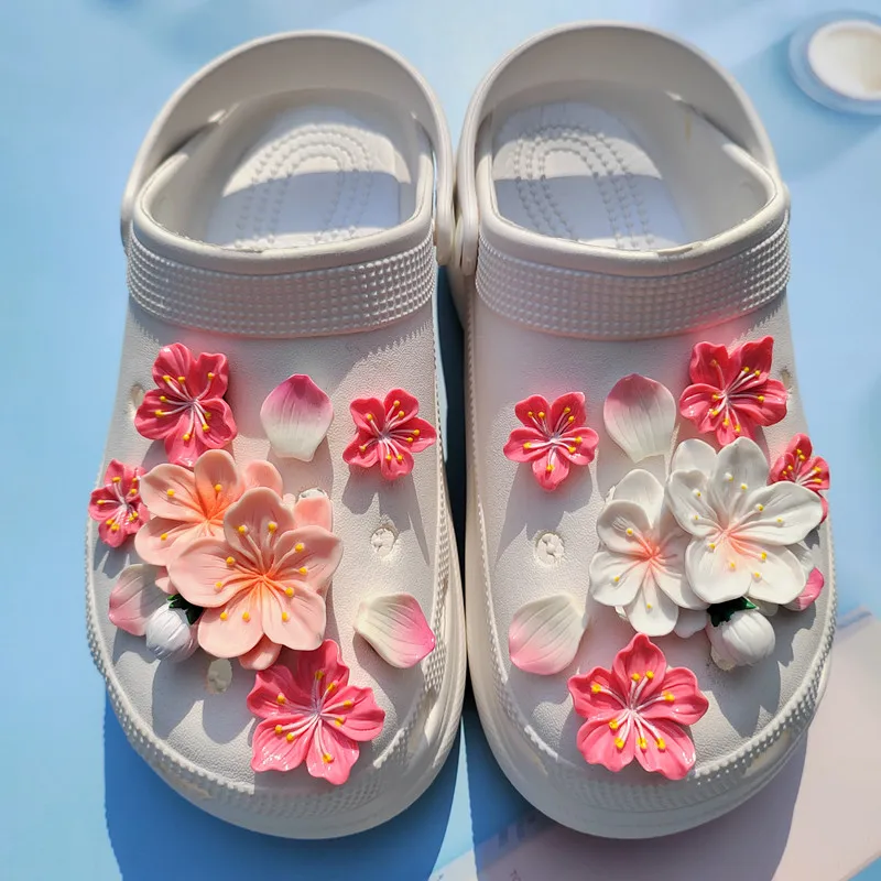 New Fashion shoe Charms for Creative Branches and Flowers Clogs Shoe Buckle Cute shoe Accessories Decoration for Girls Gift