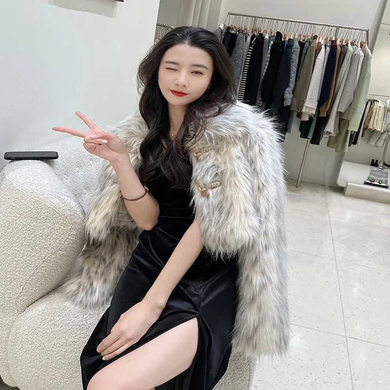 High-End Fashionable Thick Fur Integrated Women's Fake Fur Coat Winter Retro Commute Style Long-Sleeved Slim-Fit Short Coat