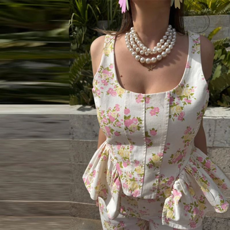 Women's Sweet Cute Floral Printed Vest Pants 2026 New Summer U Collar Sleeveless Ruffle Hem Tops Wide Leg Trousers 2 Piece Sets 3